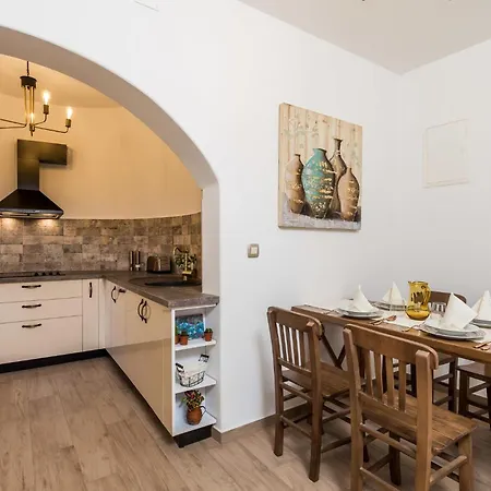 Apartment 1 Bedroom Awesome In Lovran
