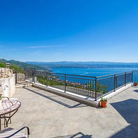 1 Bedroom Awesome In *